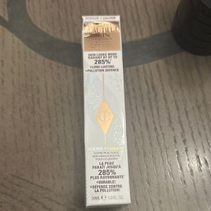 Charlotte Tilbury Beautiful Skin Foundation in Neutral